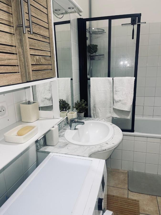 Appartement A 2 Mins Du Centre Сарла-ла-Канеда Екстериор снимка